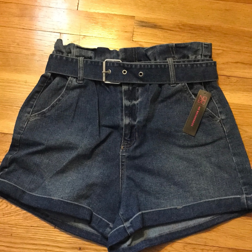 Super cute high waisted belted shorts - Brand New with Tags
